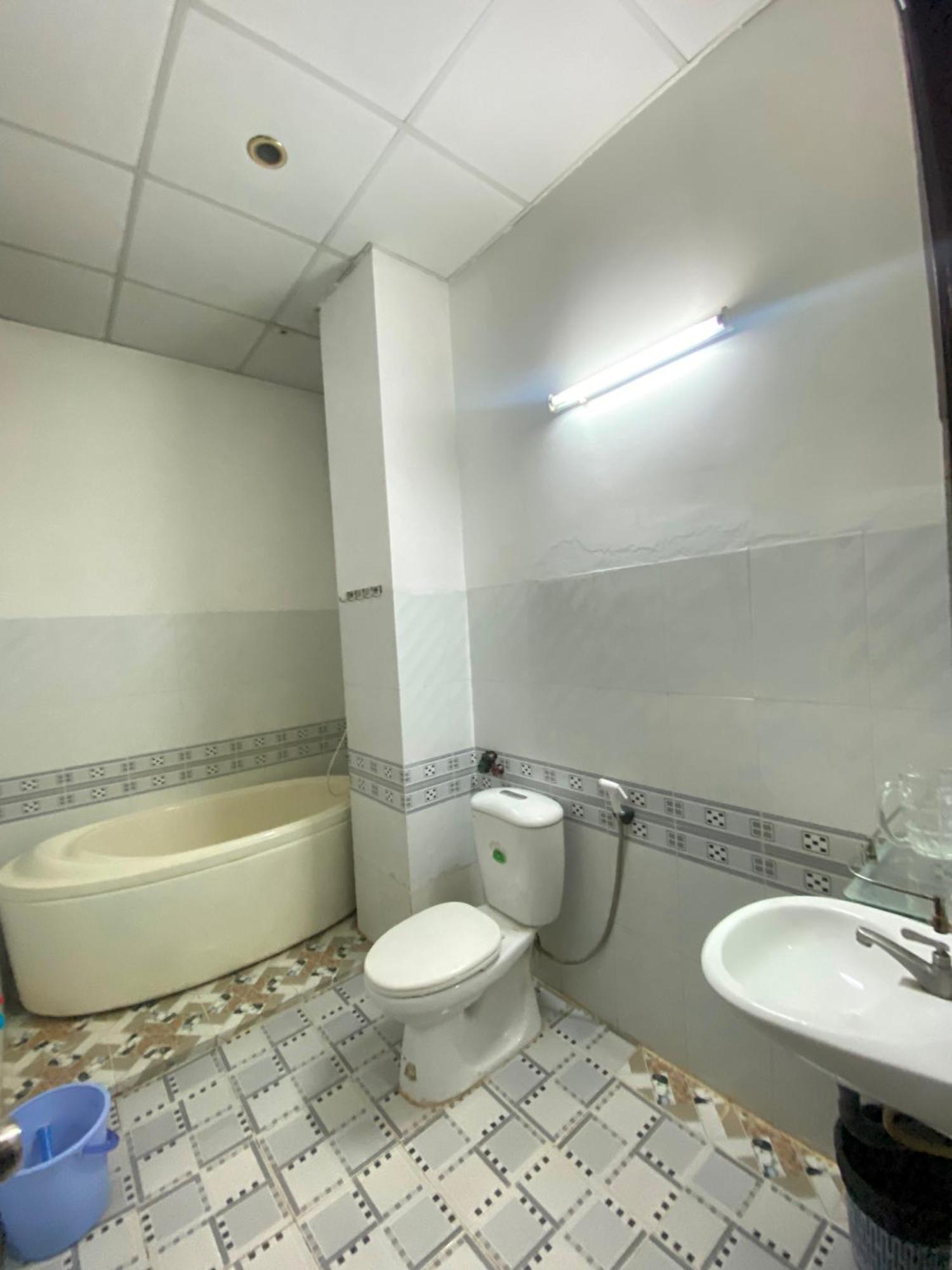 Khach San Kim Phung Ngan Hotel Can Tho Buitenkant foto
