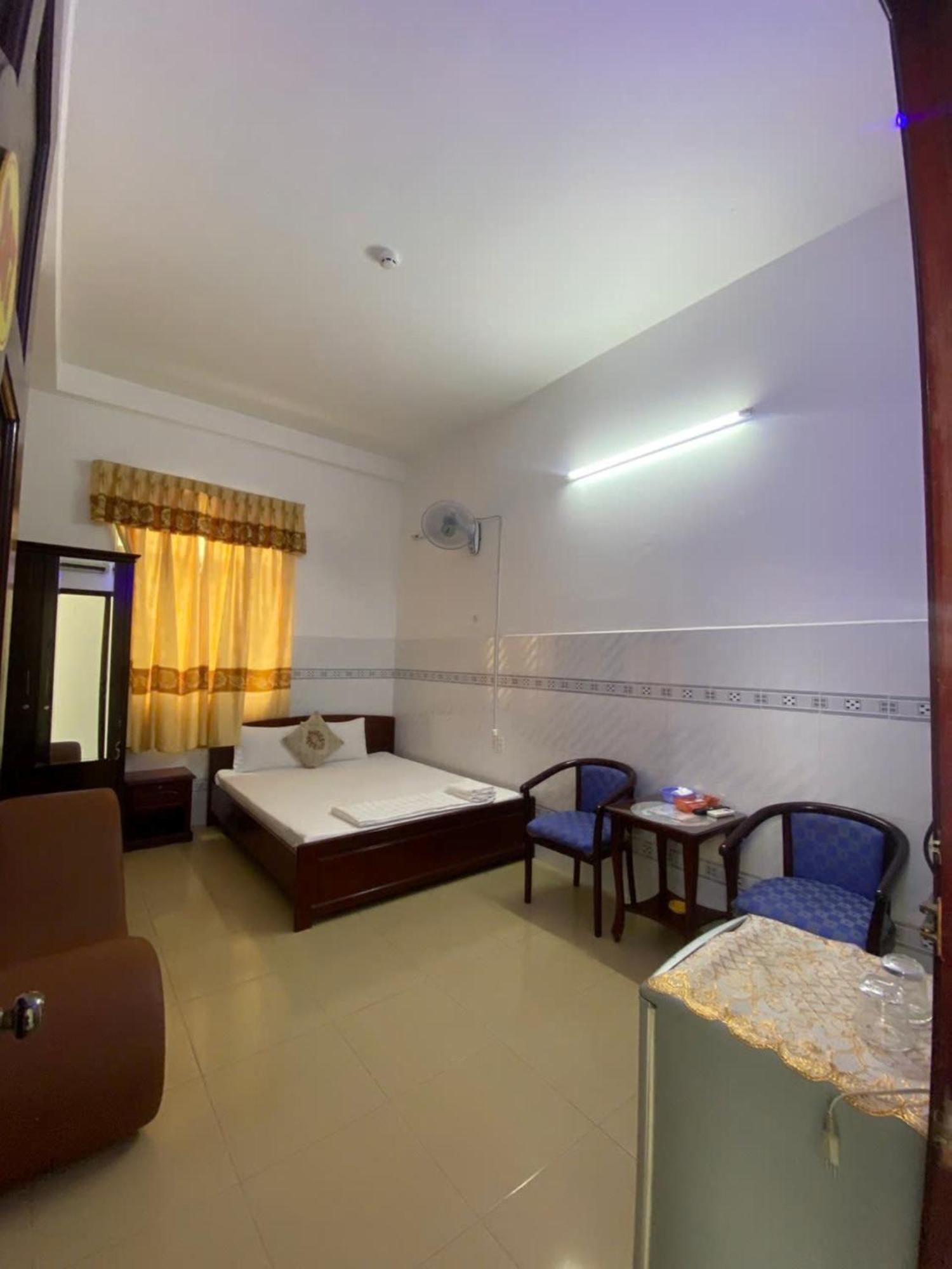 Khach San Kim Phung Ngan Hotel Can Tho Buitenkant foto